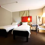 إيبيس كولن سينتروم كولونيا