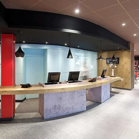 Ibis Centrum 3*
