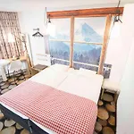 Ibis Centrum Hotel 3*