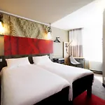 Ibis Centrum 3*