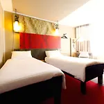 Ibis Centrum 3*