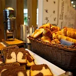 Ibis Centrum Hotel 3*
