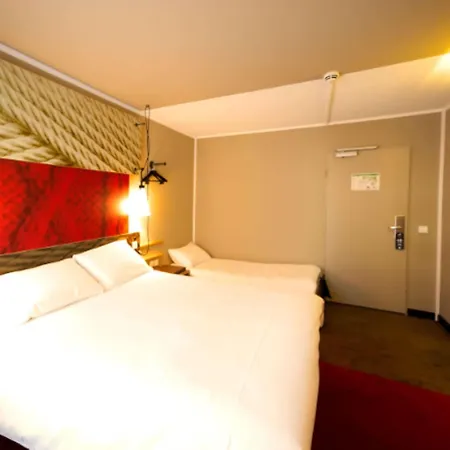 Ibis Centrum 2*