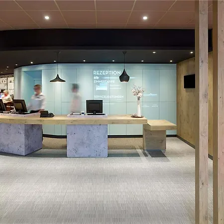 Ibis Centrum 3*