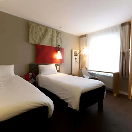 Hotel Ibis Centrum 3*