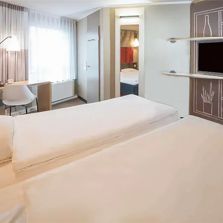 Hotel Ibis Centrum 3*