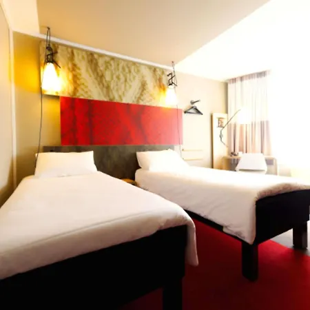 Ibis Centrum 3*