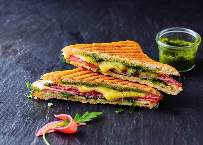 科隆中心宜必思酒店 酒店 3*