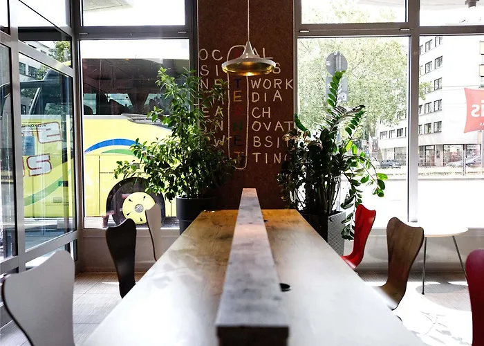 科隆中心宜必思酒店 酒店 科隆