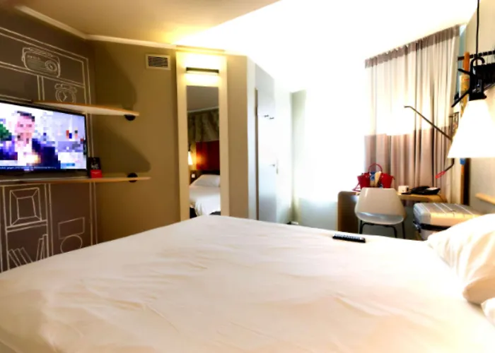 Ibis Centrum 3*